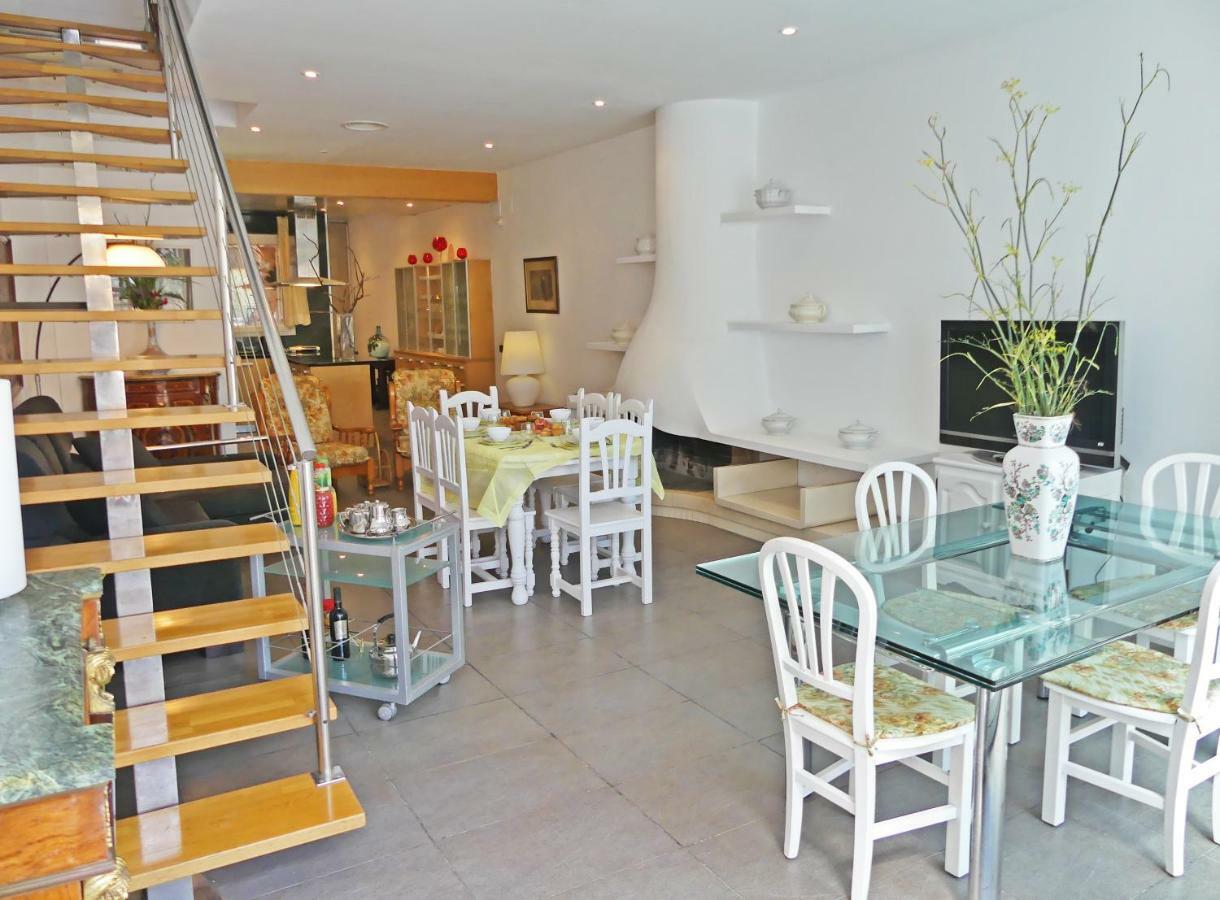Mon Repos Ferienhaus *